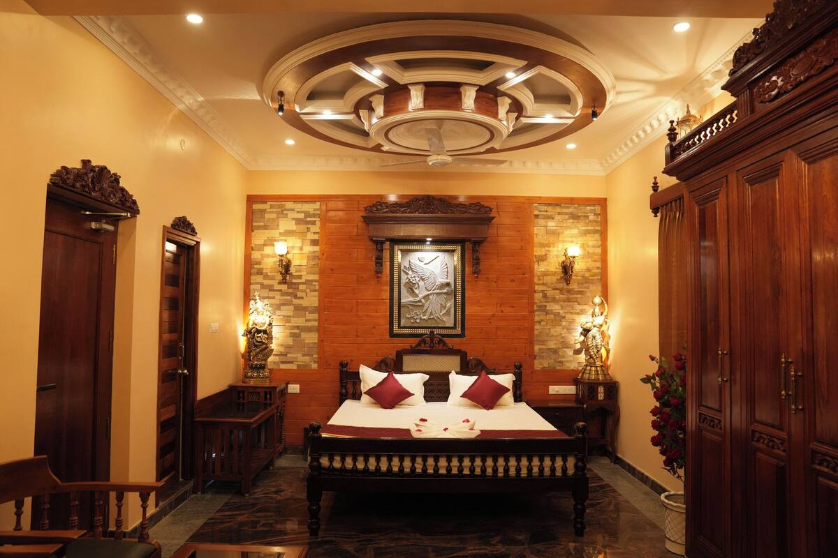 Luxury Suite, Non Smoking | Free WiFi