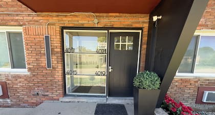 Charming 1BR Apt in Royal Oak, MI
