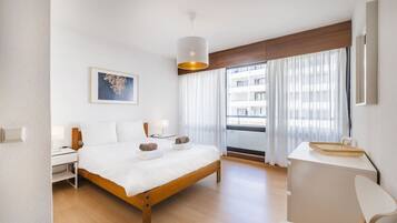 2 bedrooms, Internet, bed sheets