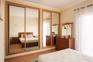 2 Schlafzimmer, Internetzugang, Bettwäsche