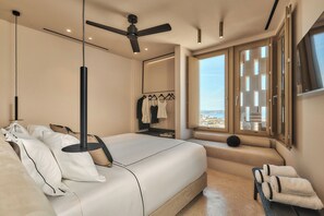 Grand Suite, Private Pool and Sea View | Strand-/Meerblick