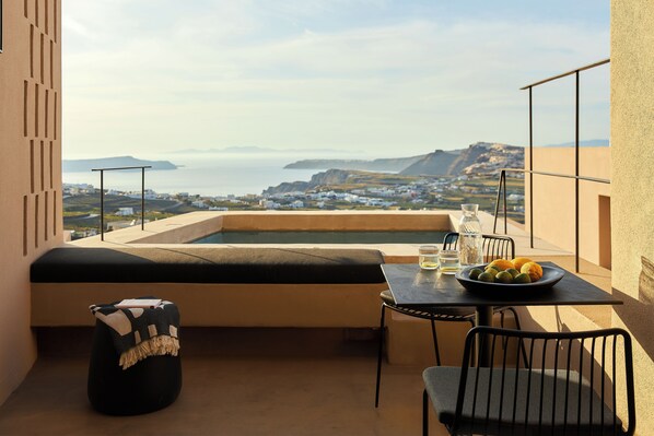 Grand Suite, Private Pool and Sea View | Blick vom Balkon