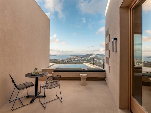 Enorme EOS Santorini