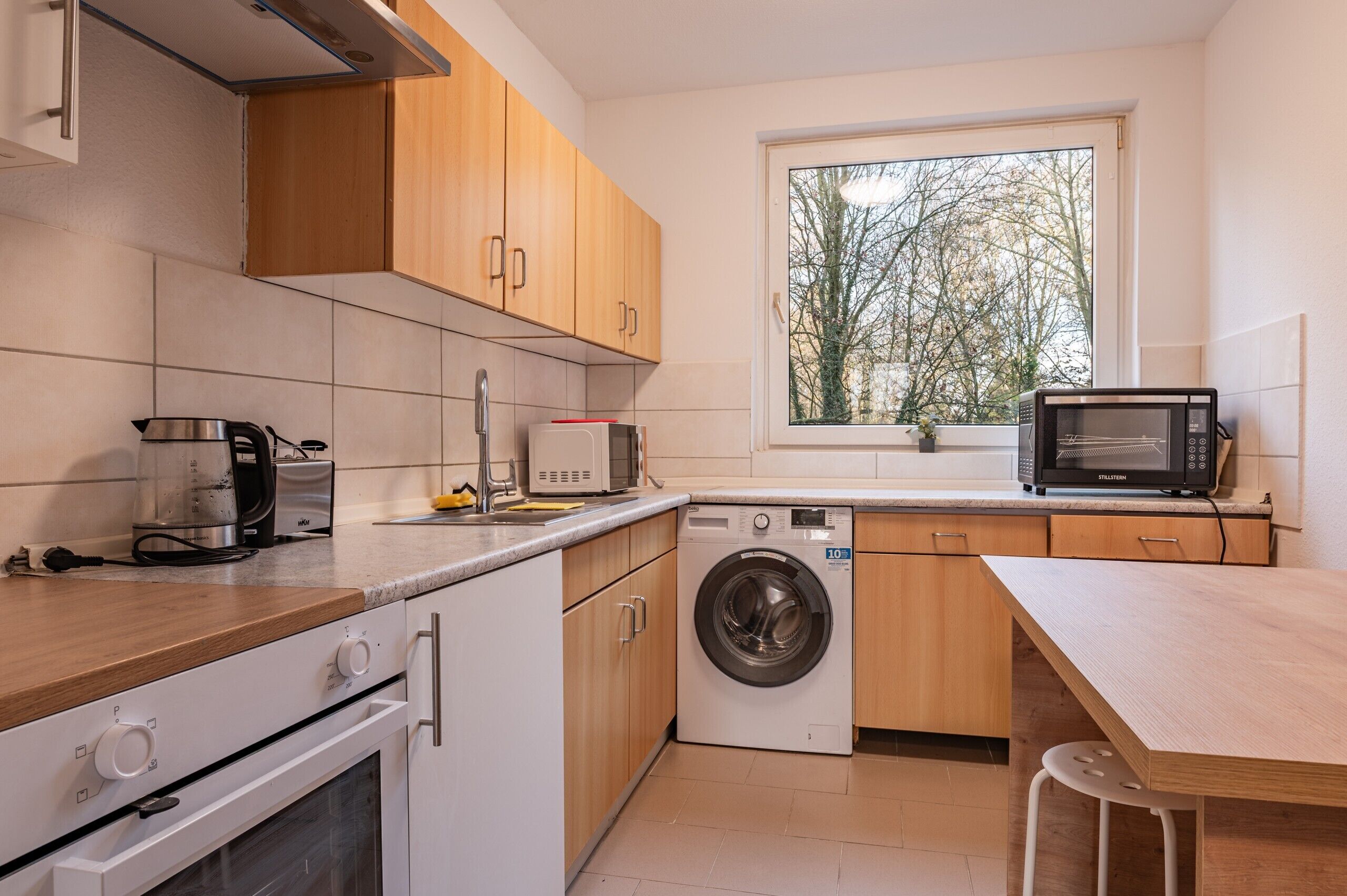 Microwave, stovetop, electric kettle, toaster