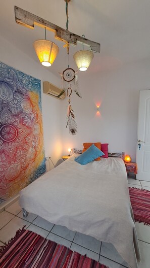 1 bedroom, WiFi, bed sheets - Syros Mandala Studio-Love Apartment with Wi-Fi and Air Conditioning (Syros)