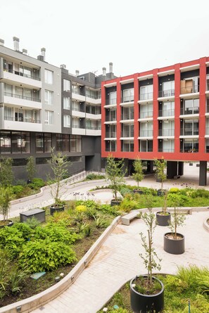 Exterior - Stylish 2BR Apt in Providencia with Pool (Providencia)