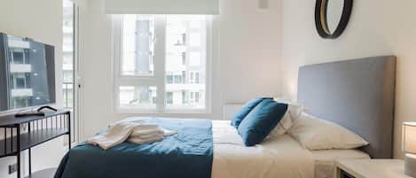 2 chambres, fer et planche à repasser, Wi-Fi gratuit, draps fournis