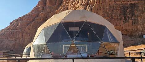 Habitación doble Deluxe, balcón, vista a la montaña | Exterior