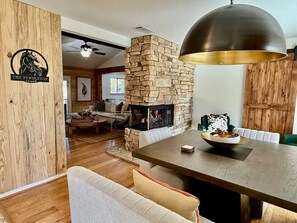 Interior - Pendelton Lodge | Country Gem & Huge Fire Pit (Conroe)