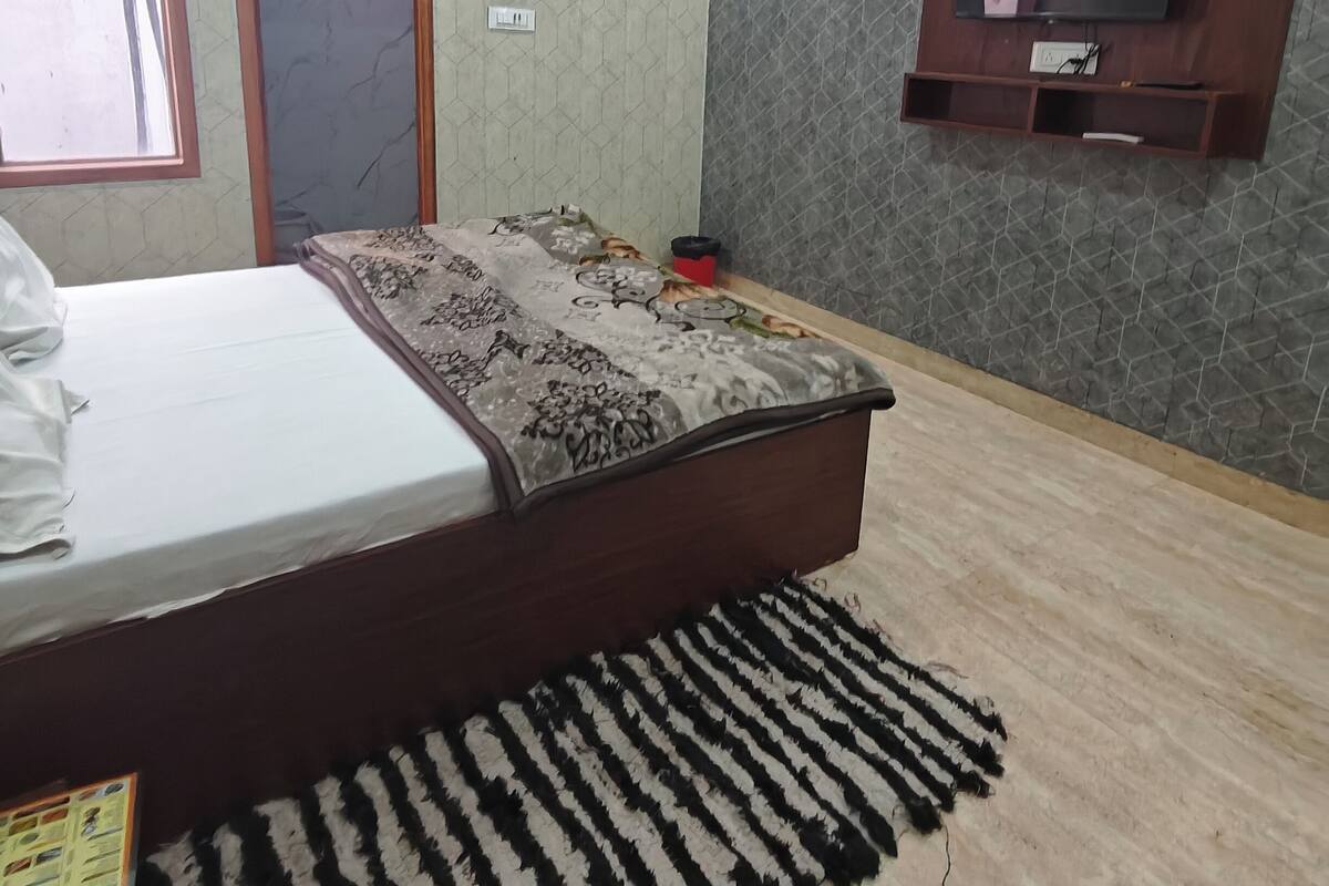 Standard-Doppelzimmer | Bügeleisen/Bügelbrett, kostenloses WLAN