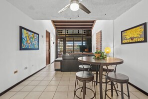 Deluxe Apartment, Balcony | Dining - Villa Marina by Otium (Fajardo)