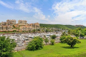 Marina/club náutico