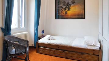 Wi-Fi gratuit, draps fournis