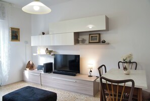 Dining - Tana del Manzoni - Martina p2 (Barzio)