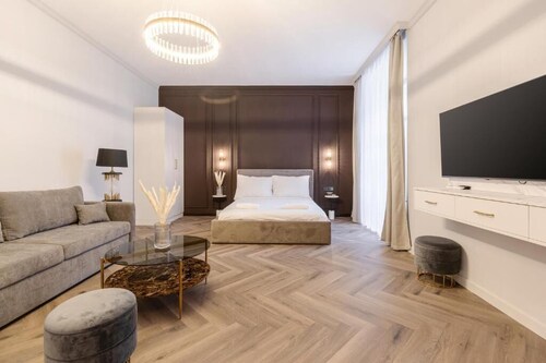 Arany Boutique Residence by BQA