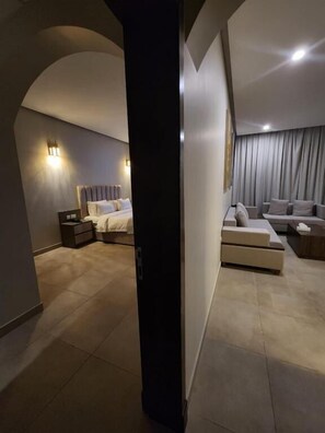 Rom – deluxe, byutsikt | Innvendig