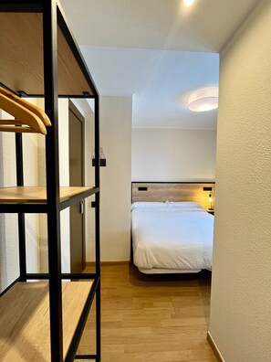 Chambre Économique Double ou avec lits jumeaux