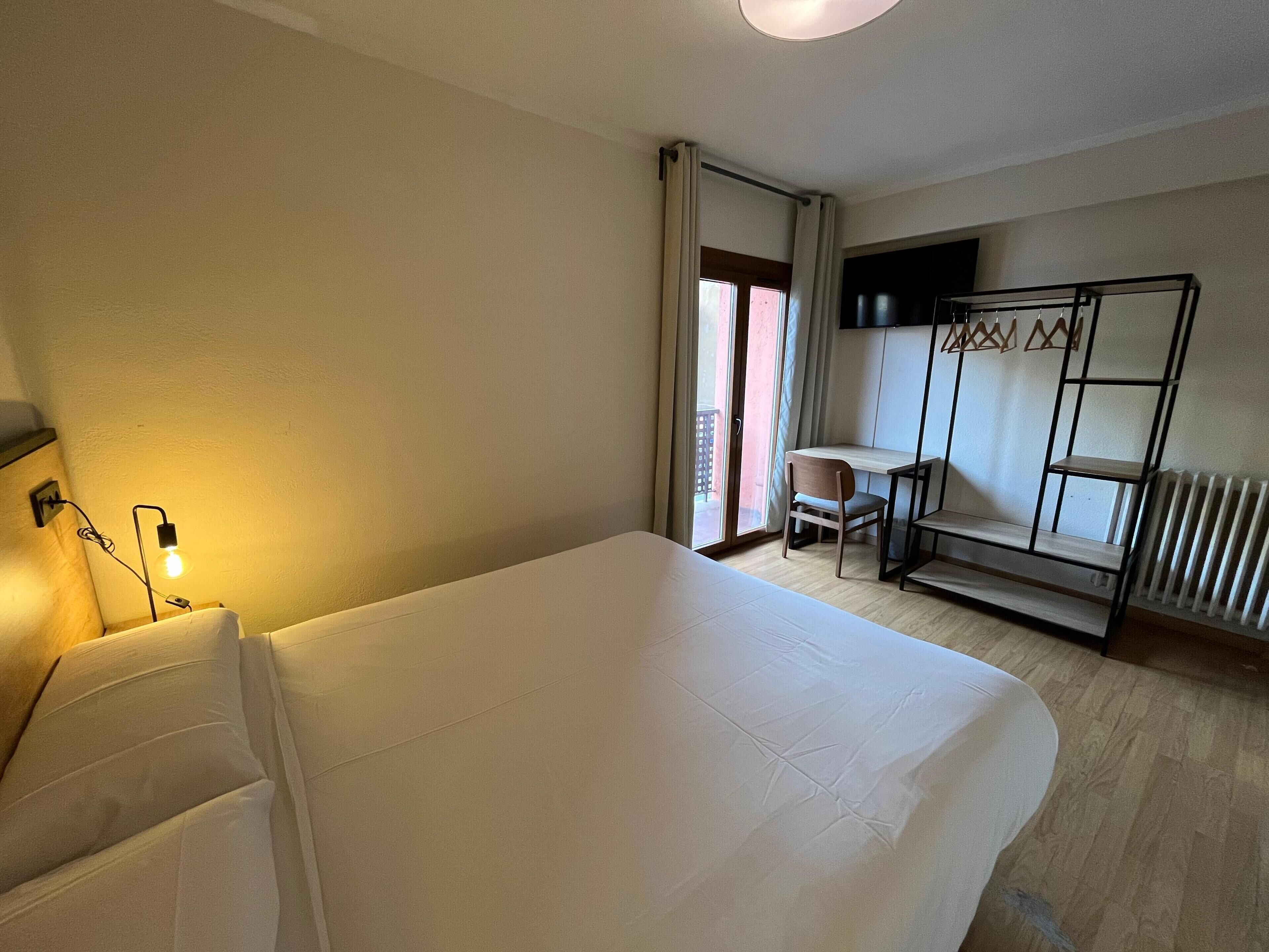 Superior Double or Twin Room, Balcony, Mountain View