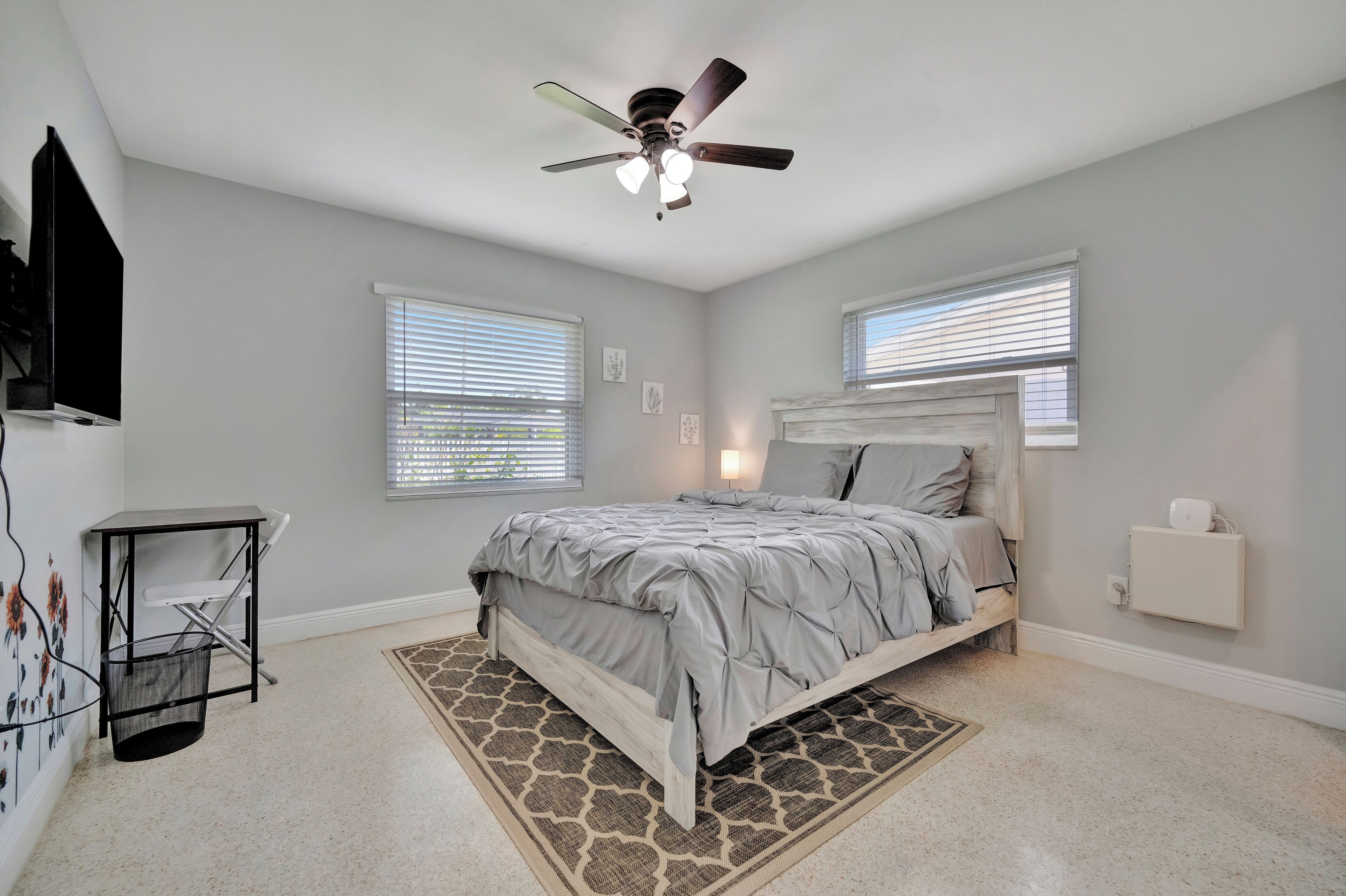 Rom – standard, ikke-røyk, delt bad | Strykejern/-brett, wi-fi (inkludert) og sengetøy