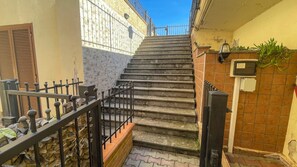 Apartamento, 2 quartos, varanda | Área da propriedade