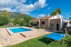 Pool - Can Calistro: Rural Villa with Private Tennis Court (Selva)