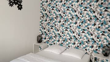 Fer et planche Ă repasser, accĂšs Internet