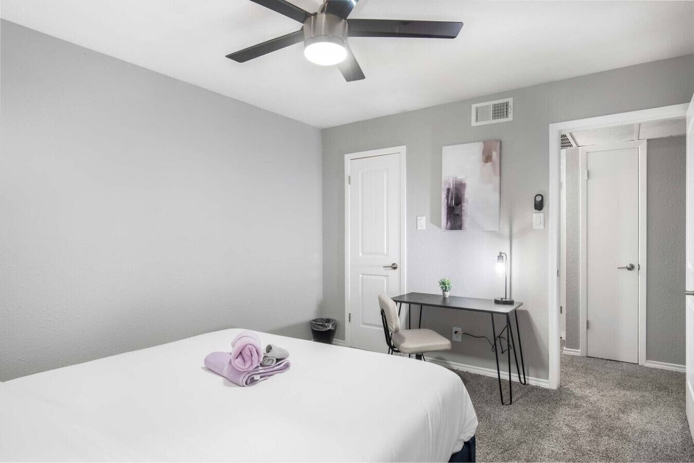 1 多间卧室、办公桌、熨斗/熨衣板、免费 WiFi