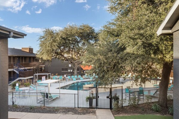 Pool - Walk to AT&T Stadium - Modern 1BR Game Day Stay (Arlington)