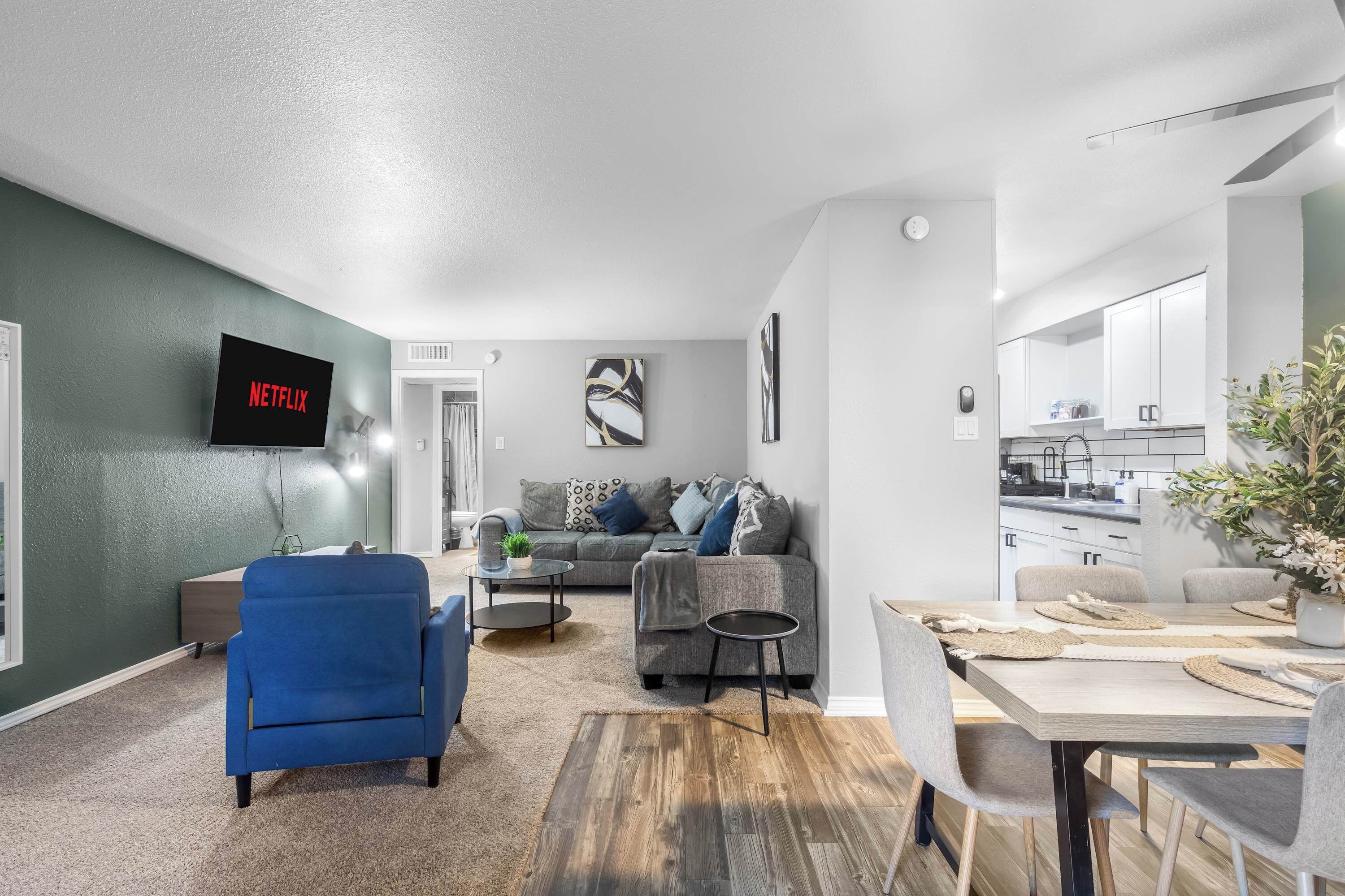 Téléviseur, bureau