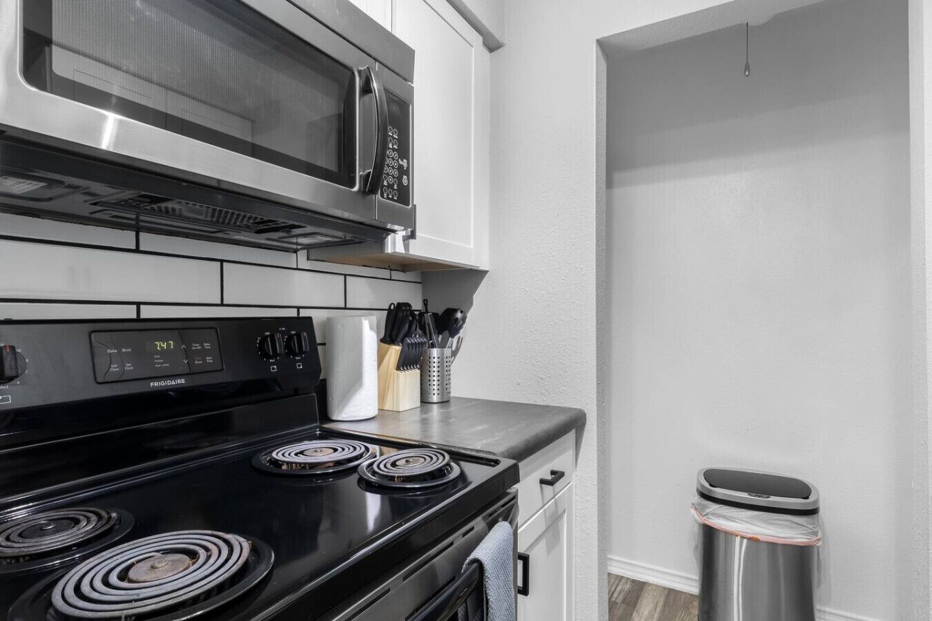 冰箱、烤箱、炉灶、洗碗机