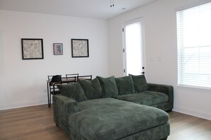 Living area - The Purrfect Stay—a charming, cat-themed 2.5-bedroom home in Maryville, TN. (Maryville)