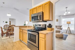 Private kitchen - Arley Palms Getaway - Heated Pool - Fenced Yard - Near Beaches – Pet Friendly (North Port)