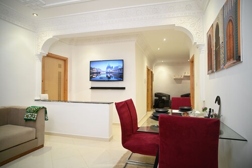 New well-equipped apartment for family