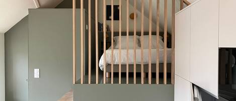 1 室のベッドルーム、アイロン / アイロン台、ベッドシーツ