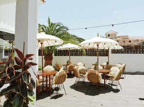 Terrace/patio - Arena Wave Hostel (Corralejo)