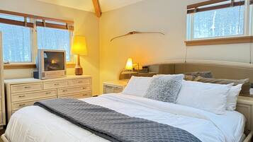 Cuna de viaje, wifi y ropa de cama