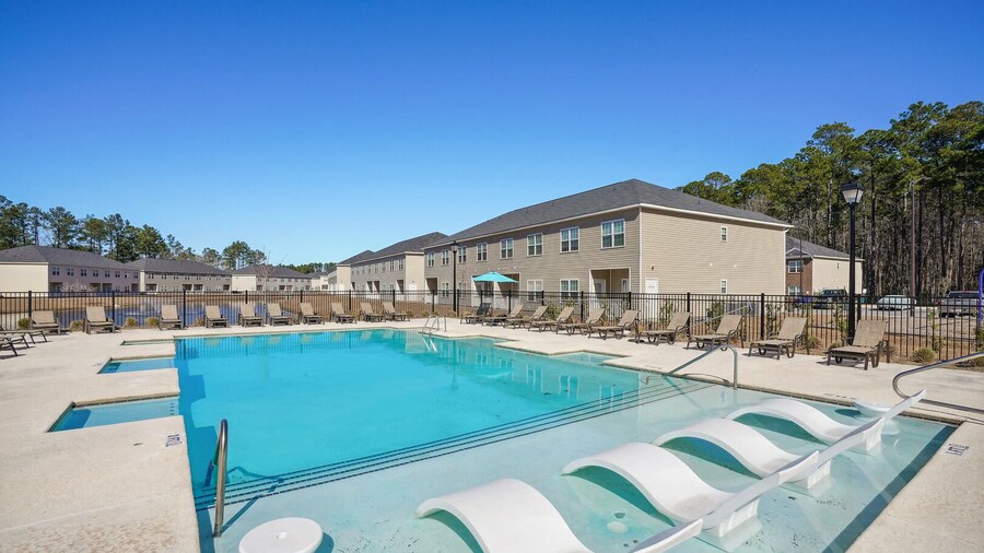 Landing Furnished Apartments - Bloomingdale