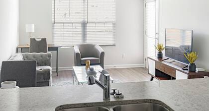 Landing Furnished Apartments - Bloomingdale