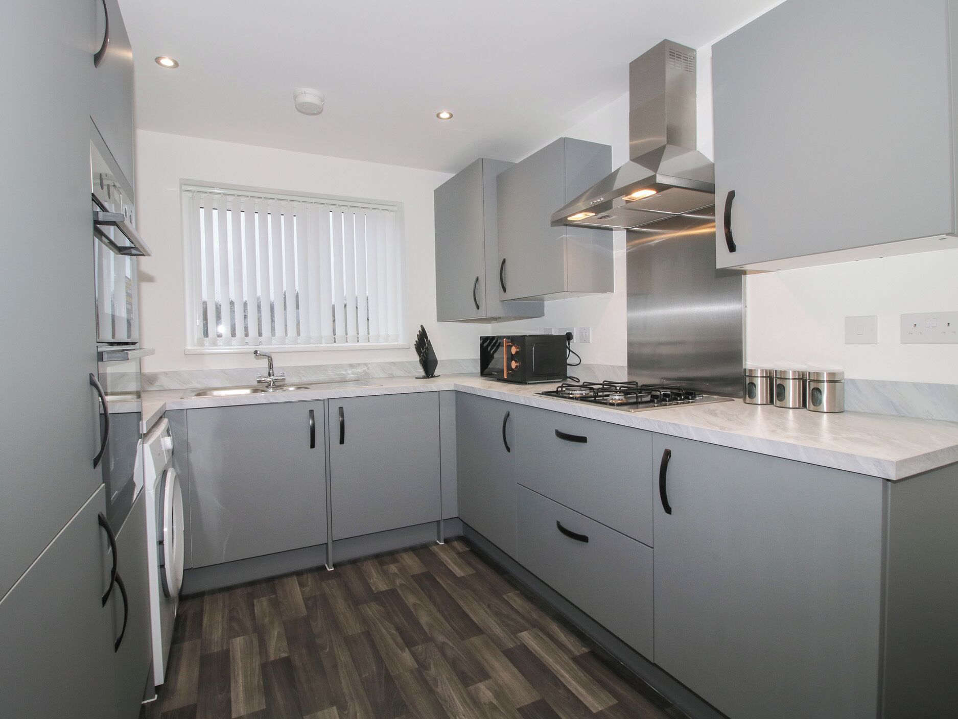 مستلزمات طهي/أطباق/أوعية