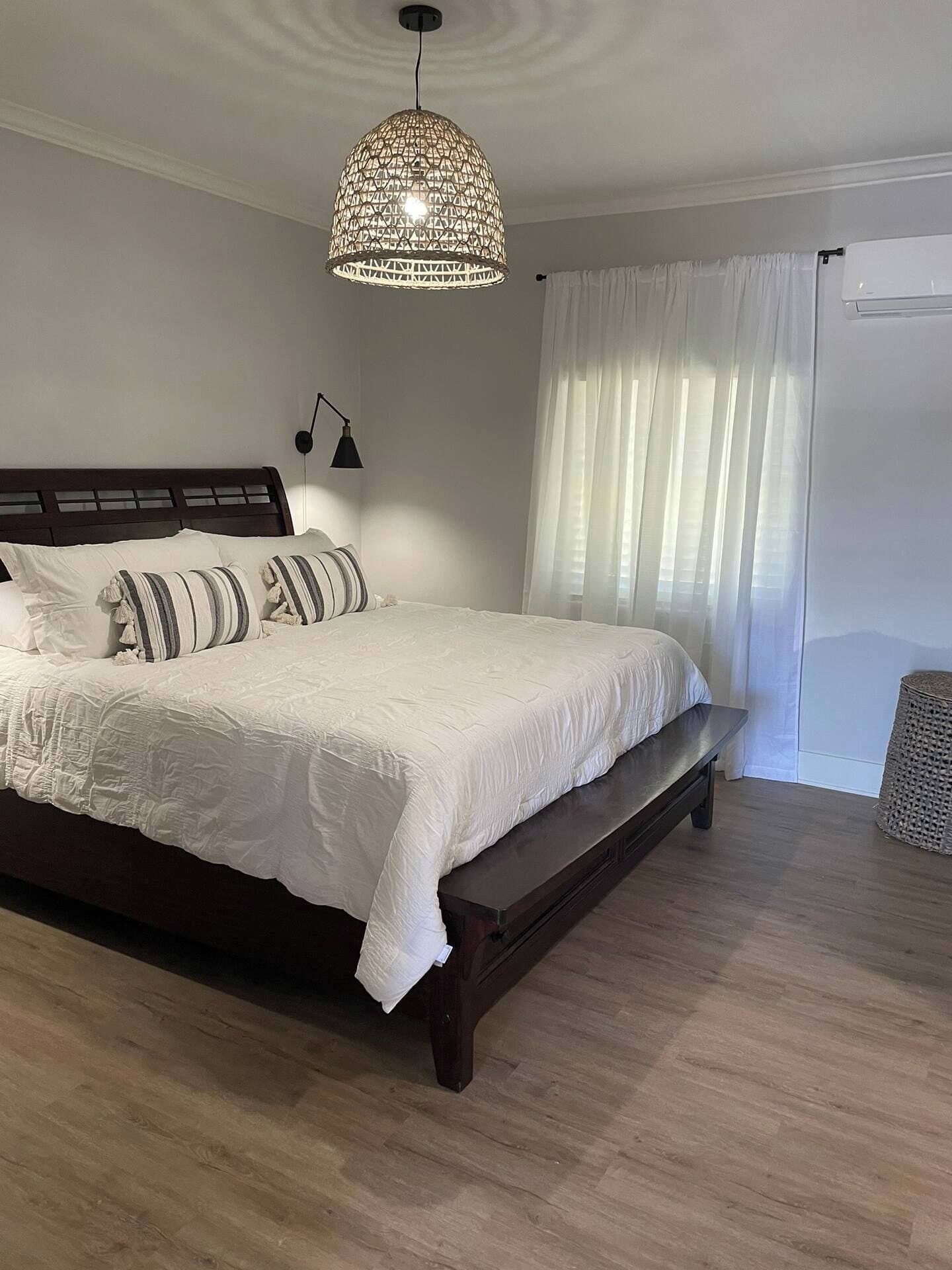 Fer et planche à repasser, Wi-Fi, draps fournis