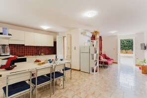 Oven - Salento Haven just minutes from the Torre Vado seafront promenade - Just Houses SRL (Torre Vado)