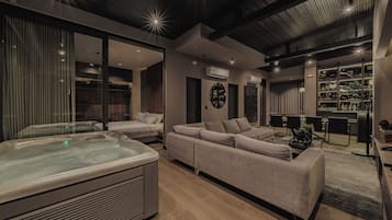 Apartment, 4 Bedrooms (401) | Living room