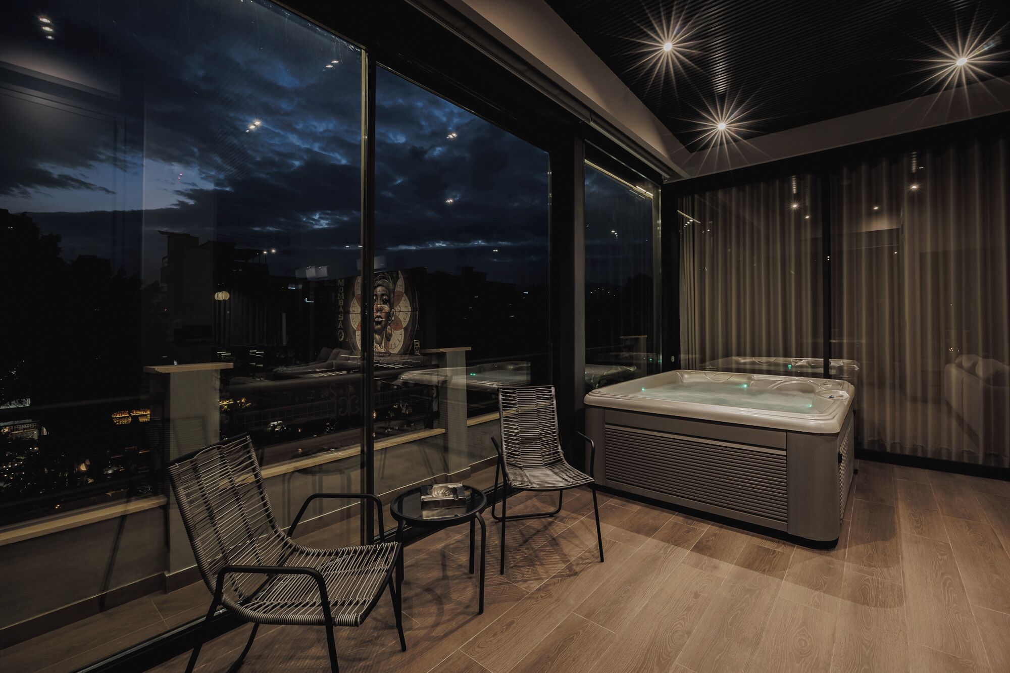 อพาร์ทเมนท์, 4 ห้องนอน (401) | ระเบียง