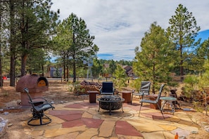 Property grounds - Wooded Retreat, yet Close to the Fun! (Colorado Springs)