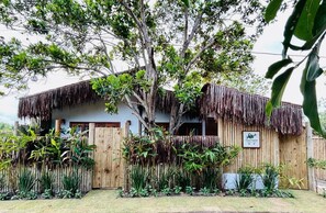 Family House, Lanai, Garden View | Exterior - Casa Preguiça (Corumbau)