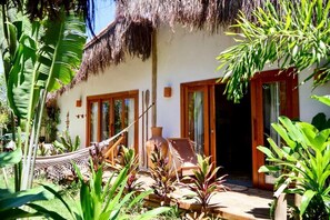 Front of property - Casa Preguiça (Corumbau)
