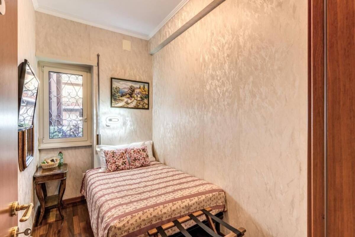 Chambre | Coffres-forts dans les chambres, Wi-Fi gratuit