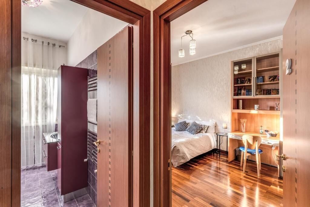 In-room safe, free WiFi