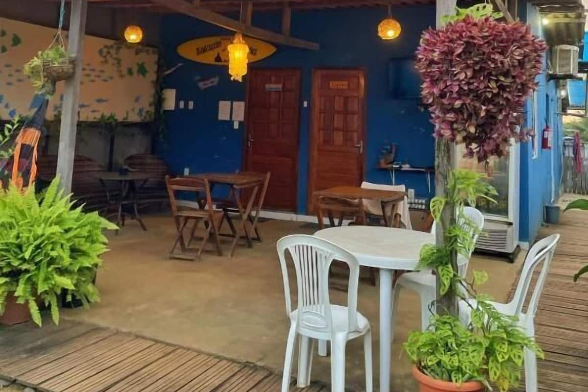 Dormitório compartilhado econômico, em dormitório misto, para não fumantes, serviço de arrumação | Opções para refeição ao ar livre