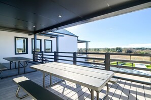 Outdoor dining - New! Sunset Acres ~ Ideal for all Occasions! (Clermont)